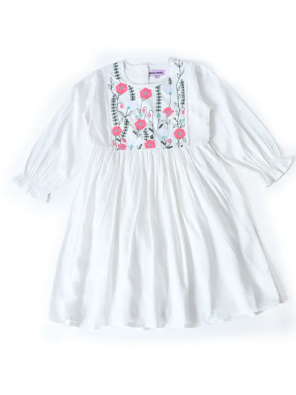 Bella_Moda_Cotton_Woven_Full_Puffed_Sleeves_Floral_Embroidered_Dress