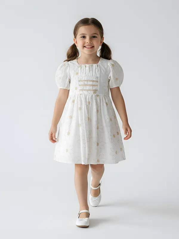 Bella_Moda_Girls_Floral_Thread_Embroidered_Puff_Sleeve_Fit_And_Flare_Dress