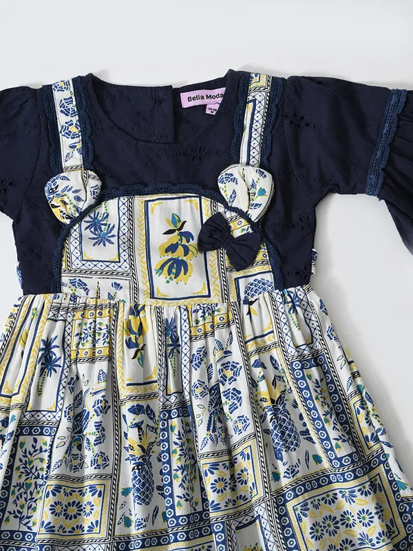 Bella_Moda_Cotton_Woven_Printed_Baby_Girl_Dress_With_Flared_Sleeves