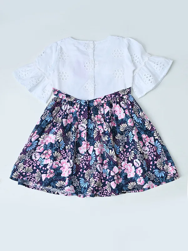 Baby_Girls_Floral_Printed_Cotton_Woven_Dress_With_Bell_Sleeves_White