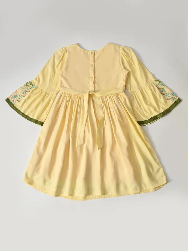 Bella_Moda_Cotton_Woven_Girls_Embroidered_Flared_Dress_With_Waist_Tie