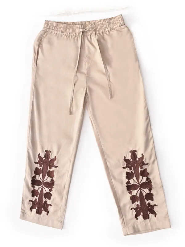 Bella_Moda_Cotton_Full_Sleeves_Floral_Embroidered_Coordinating_Shirt_Style_Top_And_Pant_Set