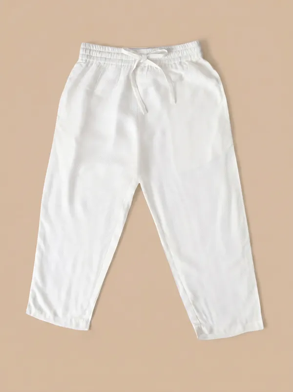 Bella_Moda_Cotton_Woven_Girls_Solid_Gathered_Yoke_Full_Sleeve_Top_With_Pants_Co_Ord_Set