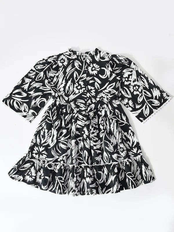 Bella_Moda_Cotton_Woven_Girls_Monochrome_Floral_Print_Flared_Dress