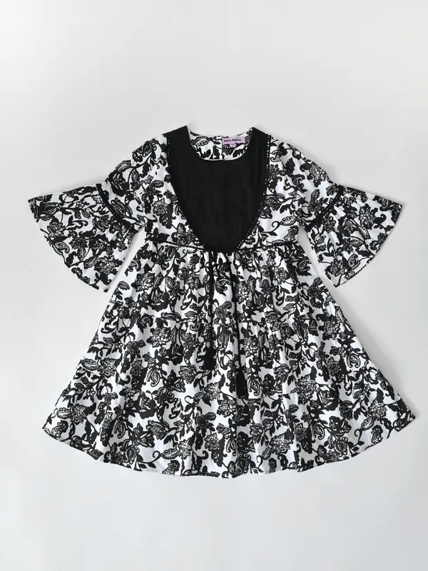 Bella_Moda_Cotton_Full_Sleeves_All_Over_Lace_Applique_Printed_Dress_Black