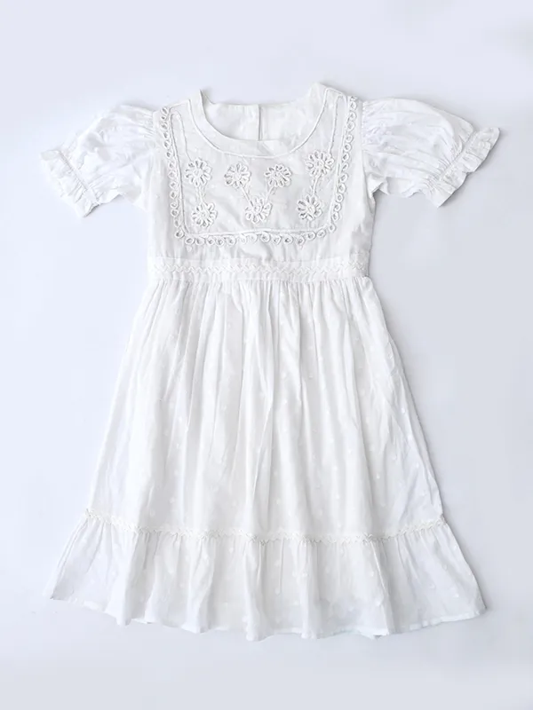 Girls_Cotton_Woven_Dress_With_Aari_Work_Embroidered_Yoke_And_Puff_Sleeves_White