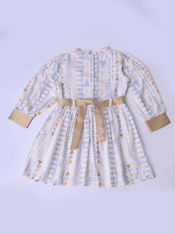 Bella_Moda_Girls_Fancy_Full_Sleeve_Dress_With_Contrast_Cuff_And_Belt