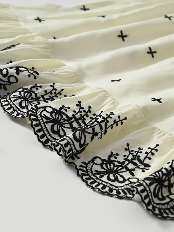 Bella_Moda_Cotton_Woven_Girls_Casual_A_Line_Dress_With_White_Motif_And_Embroidery_Border