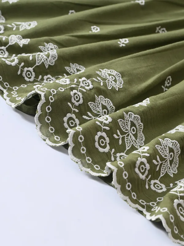 Bella_Moda_Cotton_Woven_Half_Puffed_Sleeves_Floral_Embroidered_Dress