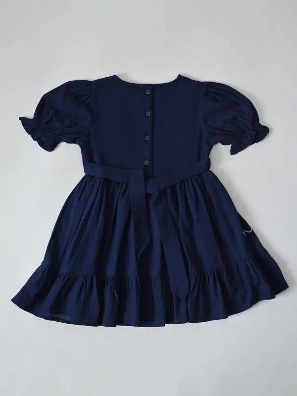 Bella_Moda_Girls_Embroidered_Bird_Motif_Cotton_Dress_With_Puff_Sleeves_And_Tassels