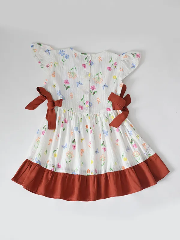 Bella_Moda_Cotton_Half_Sleeves_Front_Bow_Knott_Printed_Dress_Marron