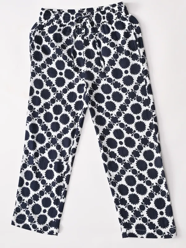 Bella_Moda_Cotton_Peasant_Sleeves_Printed_Coordinating_Top_And_Pant_Set