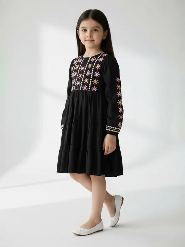 Bella_Moda_Girls_Full_Sleeve_Multi_Thread_Embroidered_Tiered_Midi_Dress