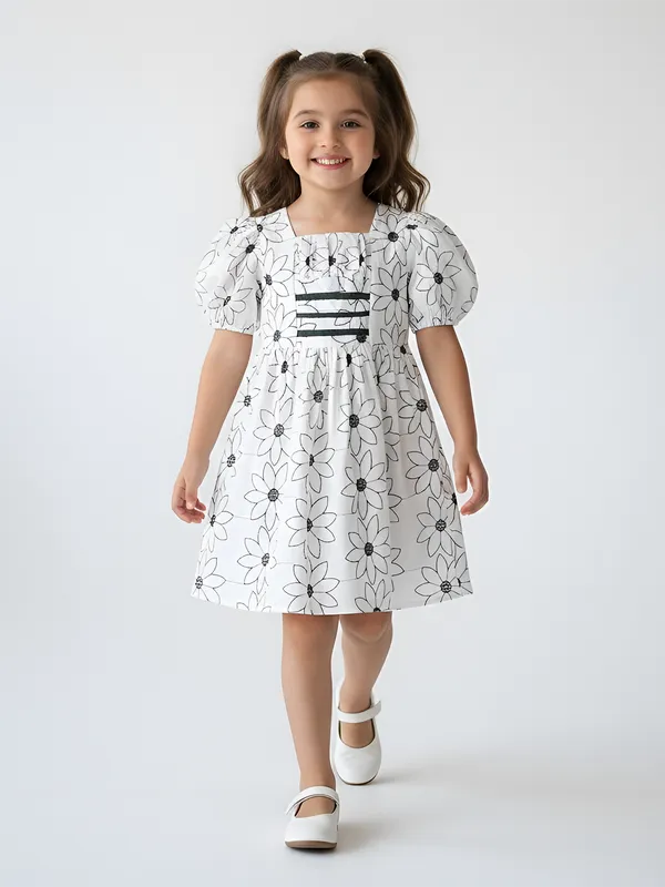 Bella_Moda_Girls_Floral_Thread_Embroidered_Puff_Sleeve_Fit_And_Flare_Dress