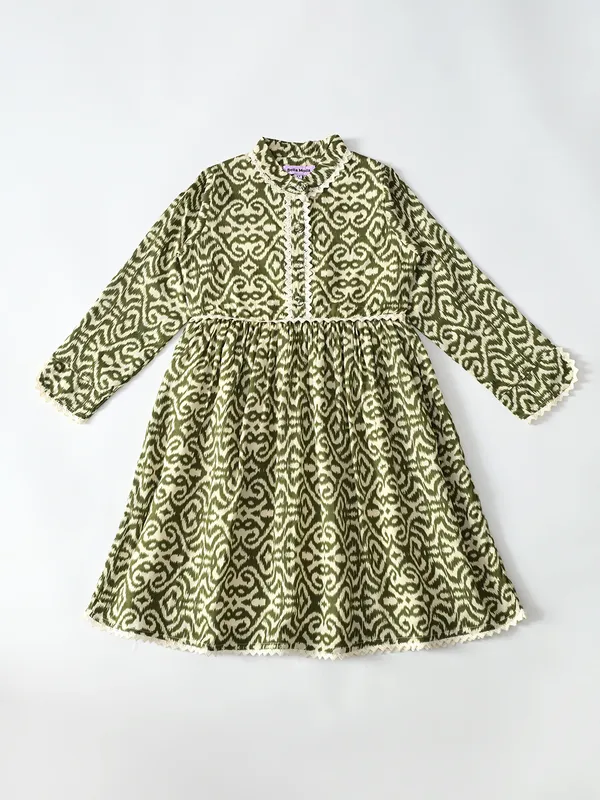 Bella_Moda_Cotton_Full_Sleeeves_Fit_And_Flare_Printed_Dress_Green