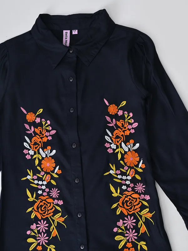 Bella_Moda_Cotton_Full_Sleeves_Floral_Embroidered_Coordinating_Shirt_Style_Top_And_Pant_Set