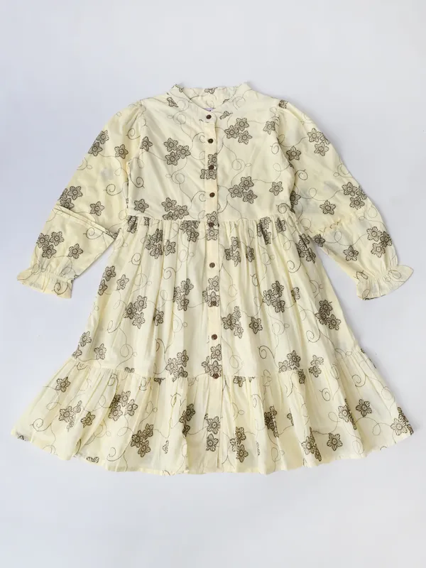 Bella_Moda_Cotton_Woven_Floral_Printed_Mandarin_Collar_Full_Sleeve_Fit_And_Flare_Dress