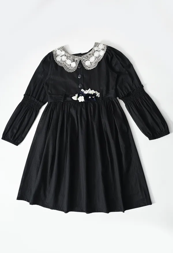 Bella_Moda_Cotton_Woven_Girls_Black_Lace_Collar_Dress_With_Floral_Waist_Detail