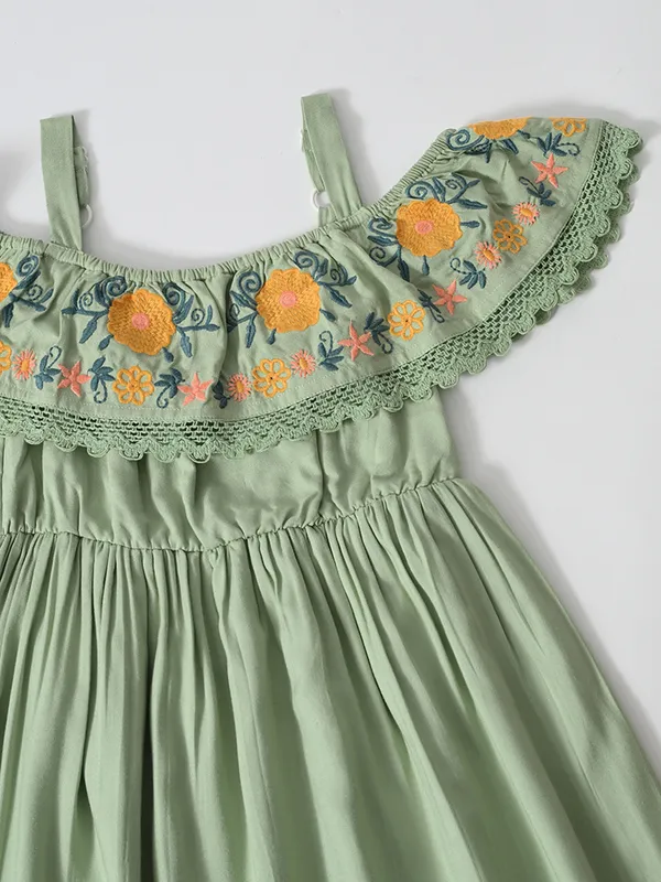 Bella_Moda_Cotton_Woven_Girls_Floral_Embroidered_Cold_Shoulder_Ruffle_Dress