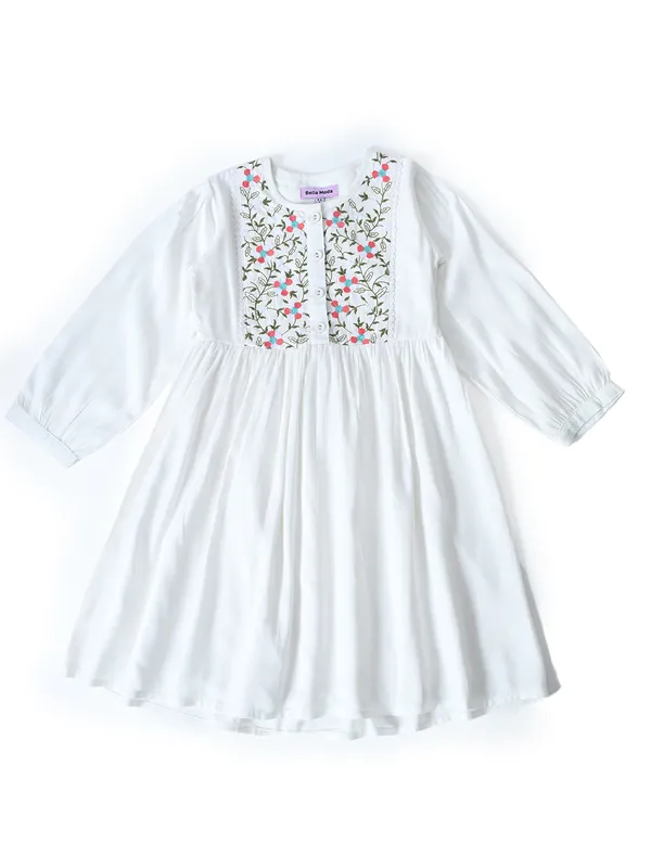 Bella_Moda_Cotton_Woven_Full_Puffed_Sleeves_Floral_Embroidered_Dress