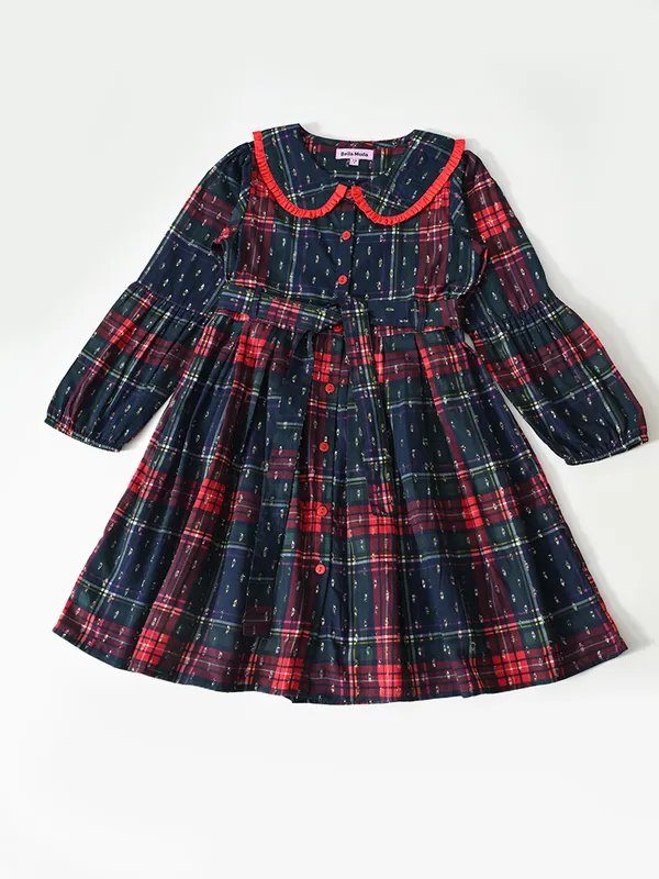 Bella_Moda_Cotton_Woven_Girls_Checked_Cotton_Dress_With_Peter_Pan_Collar_And_Waist_Tie