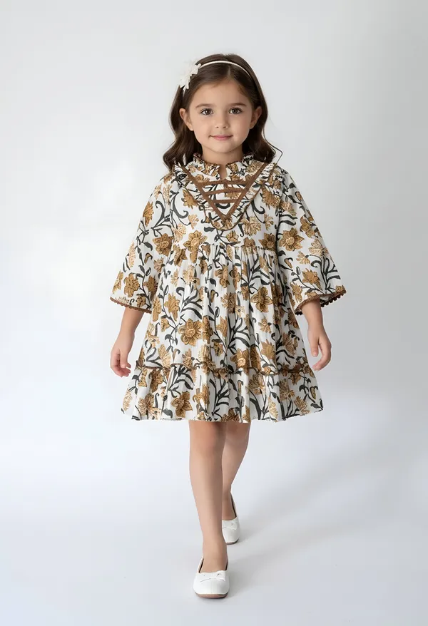 Bella_Moda_Cotton_Woven_Girls_All_Over_Floral_Print_Bell_Sleeve_Dres