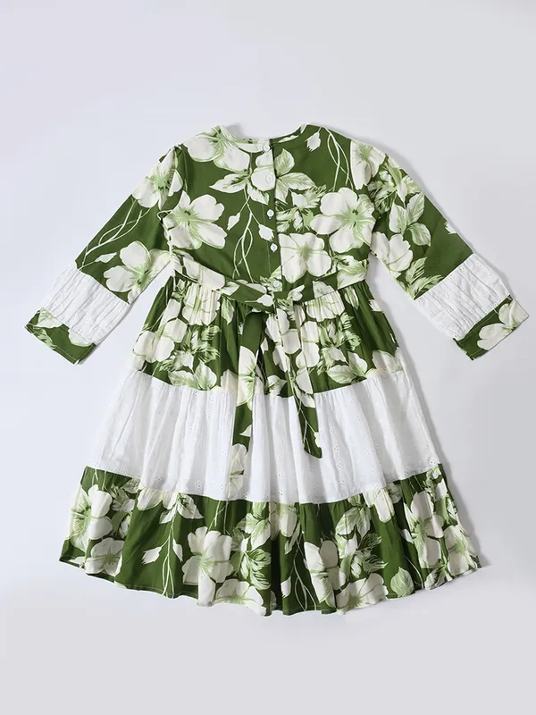 Bella_Moda_Cotton_Woven_Girls_Floral_Printed_Fit_And_Flare_Dress