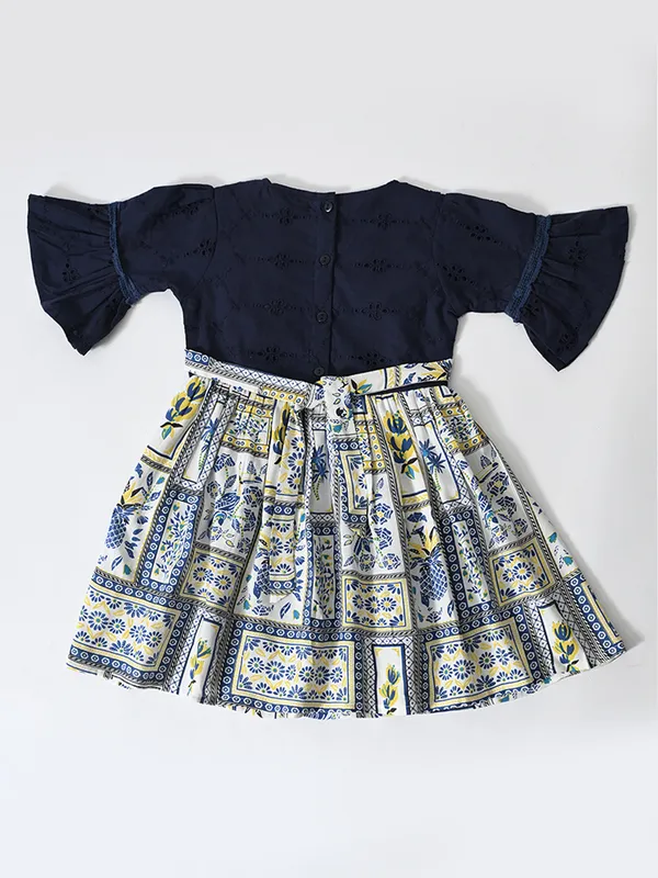Bella_Moda_Cotton_Woven_Printed_Baby_Girl_Dress_With_Flared_Sleeves