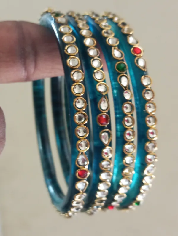 Blue_Embellished_Bangle_Set_for_Women