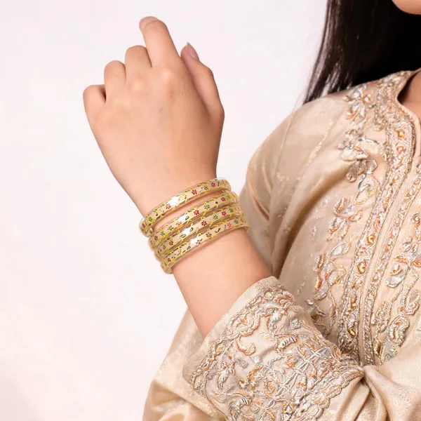 Gold_Tone_Floral_Pattern_Bangles_For_Women_Pack_Of_4