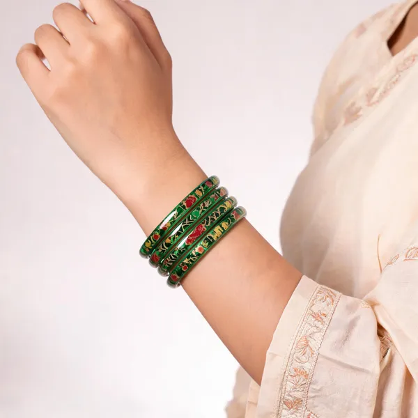 Green_Floral_Pattern_Bangle_Set_For_Women_Pack_Of_4