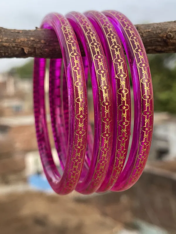 Pink_Gold_Patterned_Bangle_Set_for_Women
