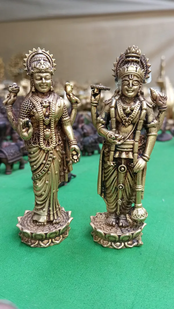 Vishnu_lakshmi_Antique_Finish_Decorative_Idol_Set