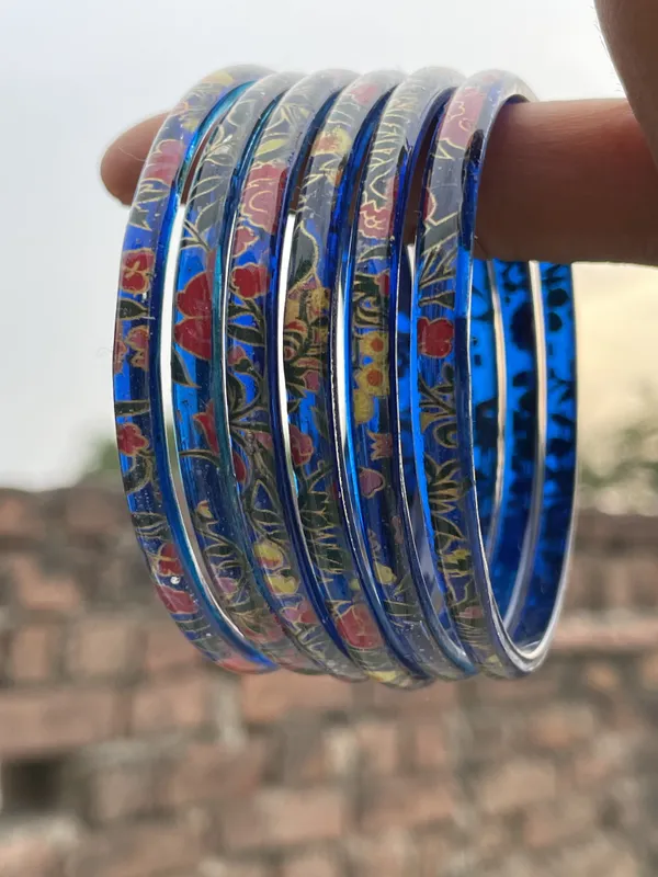 Blue_Floral_Pattern_Bangles_for_Women
