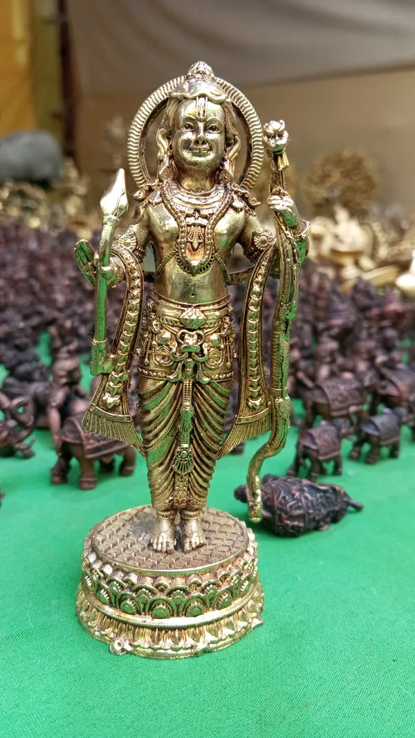 Gold_Toned_Lord_Rama_Idol_With_Bow