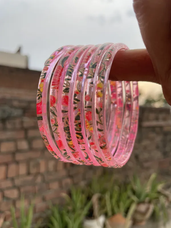 Pink_Glass_Floral_Print_Bangles_for_Women