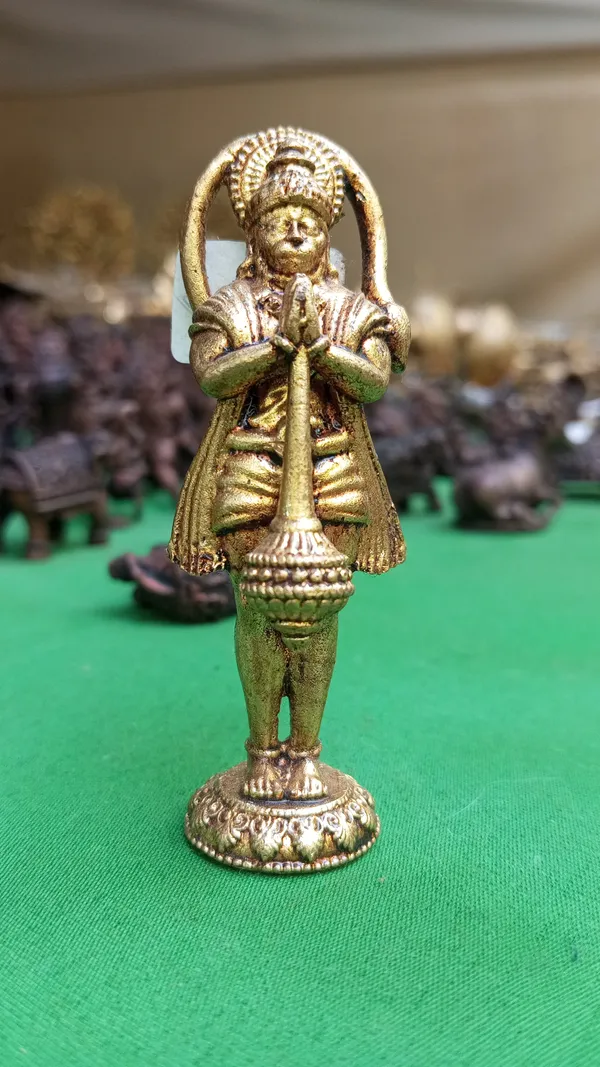Gold_Tone_Hanuman_Idol_With_Gada