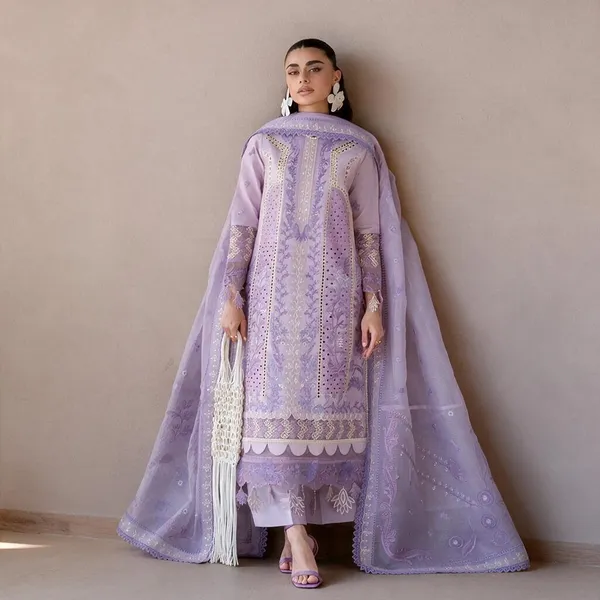Mahur_serene_lawn