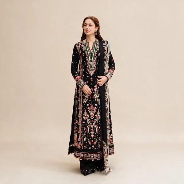 Black_Lawn_Suit_Set_For_Women