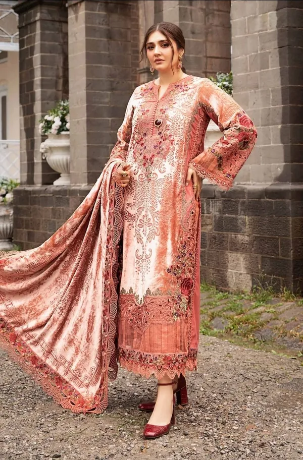 Maria_B_Winter_Luxe_24_D-6