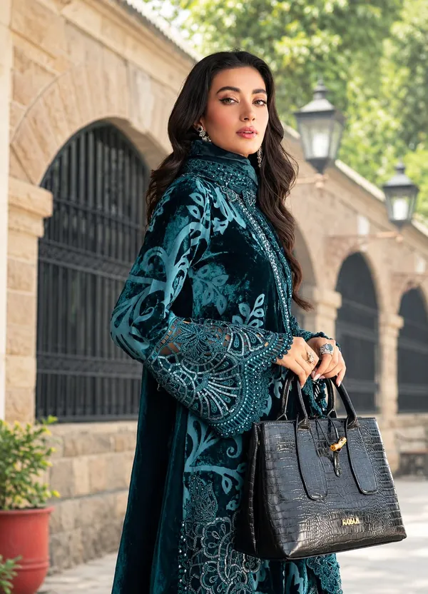Maria_B_Winter_Luxe_D-3