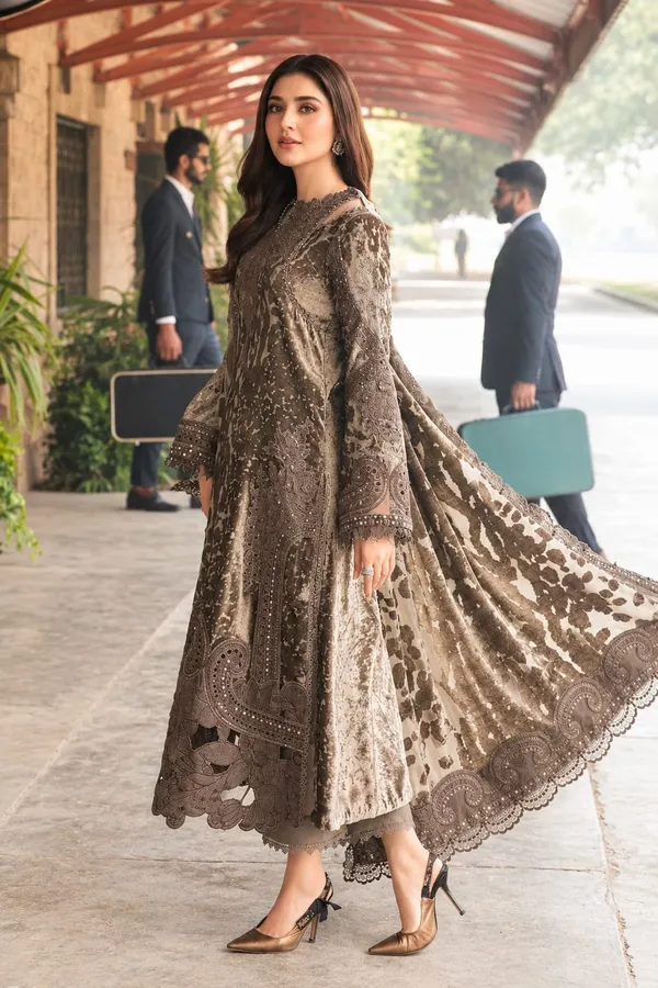 Maria_B_Winter_Luxe_D-1