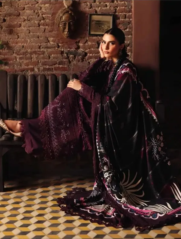 Nureh_Maya_Linen