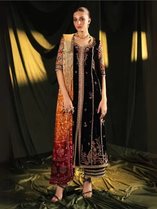 Qalamkar_Luxury_Velvet_Edit_Formals_–_BK-06_ZOLA