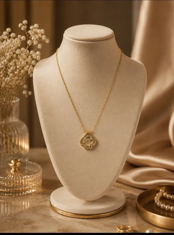 Gold_Alloy_Floral_Shape_American_Diamond_Pendant_For_Women
