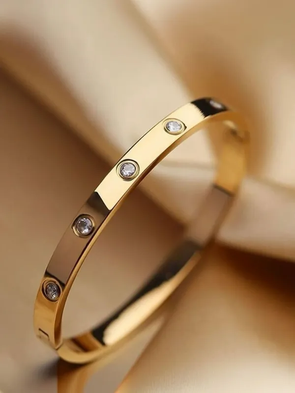 cartier_gold_bangle