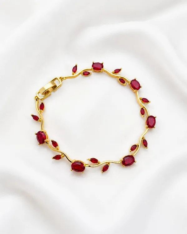 red_tulip_bracelet