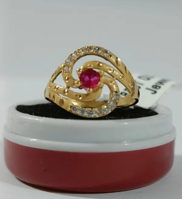 Gold_Tone_Stone_Embellished_Ring_for_Women