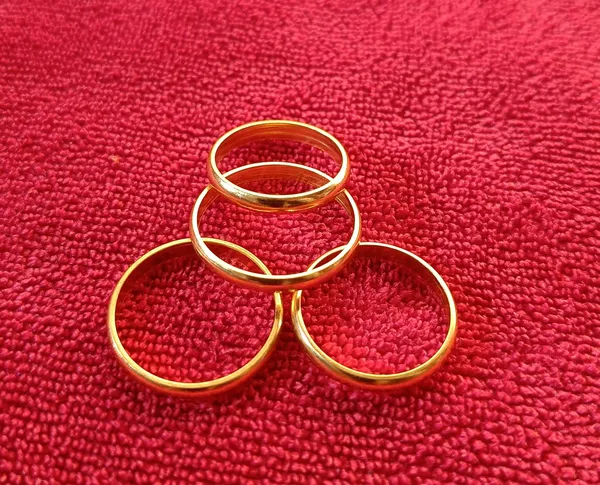 Copper_Coiled_Wire_Ring