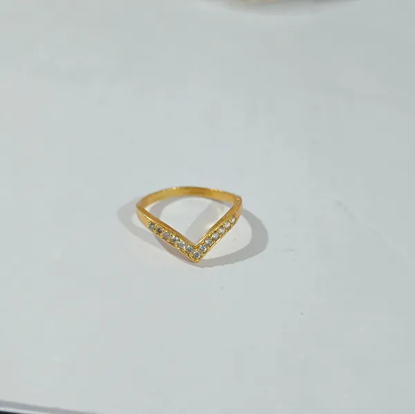 Gold_Tone_V_Shape_Stone_Studded_Ring_for_Women